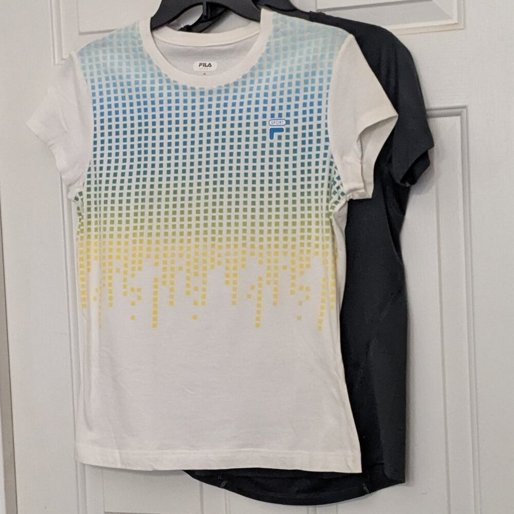 Set 2 Nike & Fila Women's Junior  Shirts Size S /M Black White
